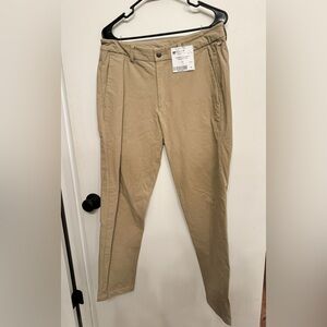 Lululemon ABC Pants (size 33)